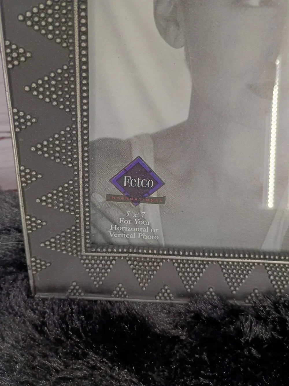 Fetco International Black & Silver 5x7 Photo Frame With Zigzag Beaded Pattern Ho